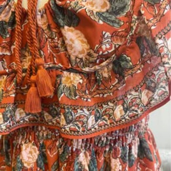 Size Small Midi/Maxi dress with shirring below bust. Feminine detail. Paid $158. - Picture 7 of 10